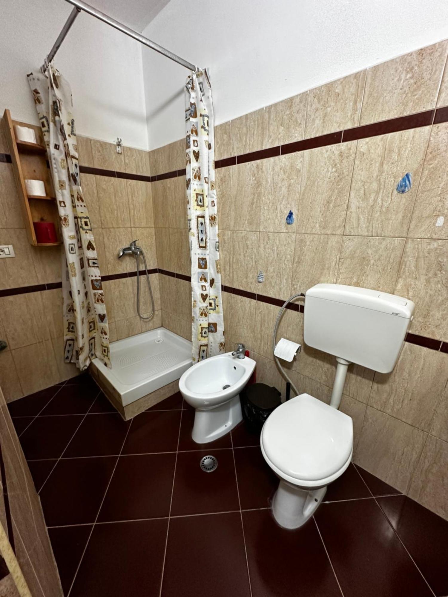 Romance Holiday Garden Inn Durres Exterior photo