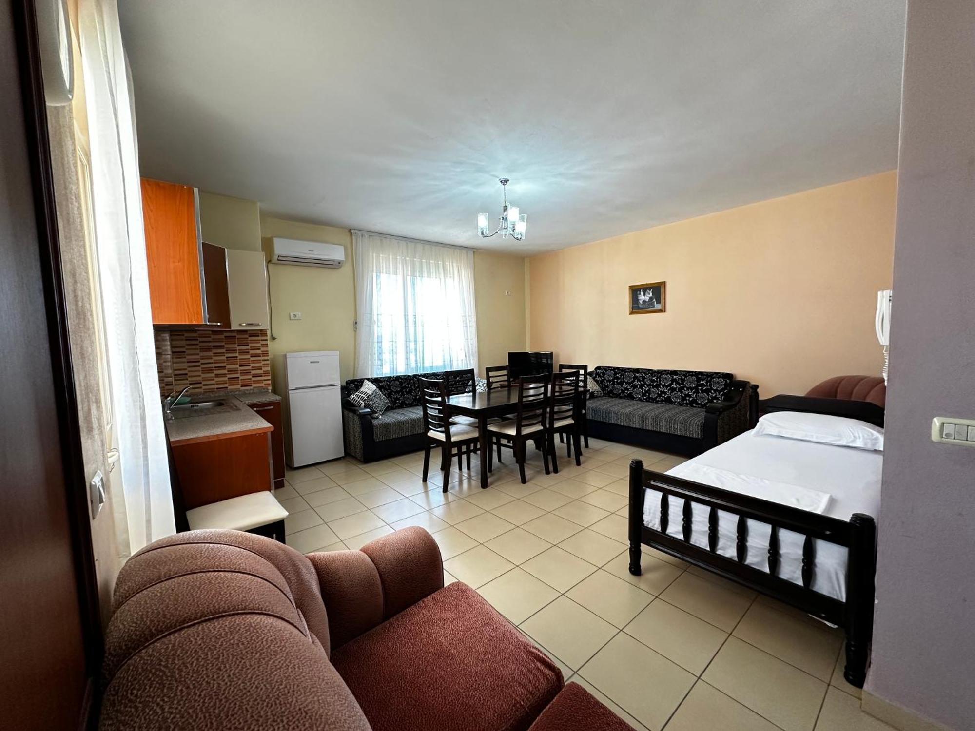 Romance Holiday Garden Inn Durres Exterior photo